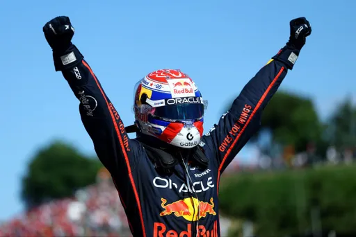 Пилот Red Bull Макс Ферстаппен стал лучшим по итогам Гран-при Эмилии-Романьи