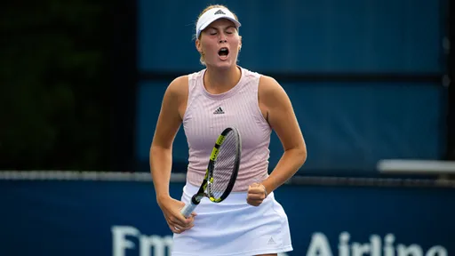 Российская теннисистка Гурьева стала победительницей юниорского US Open в парном разряде