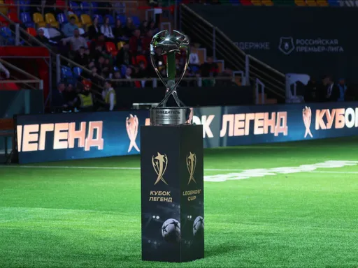 Легенды ЦСКА разгромили «Локомотив» в «Кубке Легенд-2026»