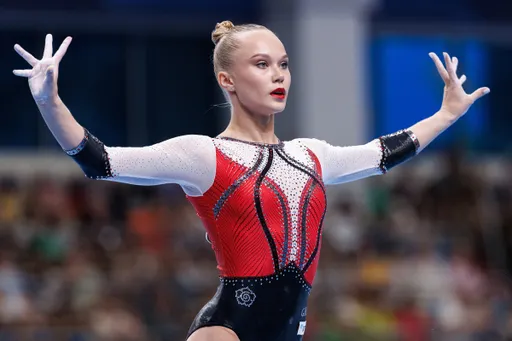 Ангелина Мельникова упала с брусьев на FIG World Challenge Cup в Париже