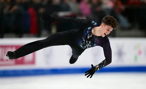 Швейцарец Бричги стал чемпионом Европы по фигурному катанию