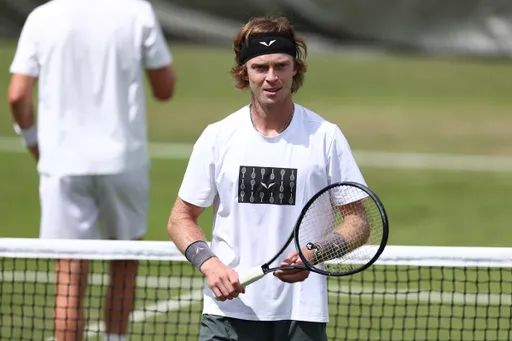 Рублёв высказался о штрафе за брань, наложенным на него на US Open