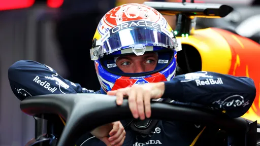 Пилот Red Bull Racing Ферстаппен одержал победу в квалификации Гран-при США