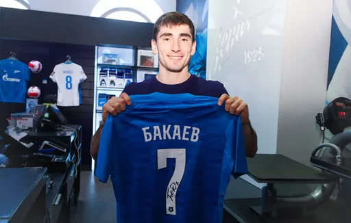 «Ростов» и «Краснодар» интересовались хавбеком «Зенита» Бакаевым