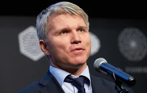Колобков отреагировал на требование Украины дисквалифицировать россиянку Смирнову