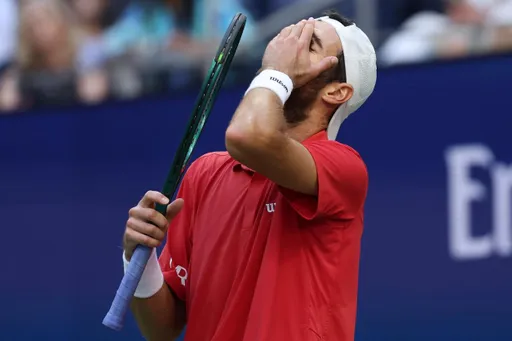 Хачанов опубликовал пост после поражения от Зверева в 1/2 финала US Open