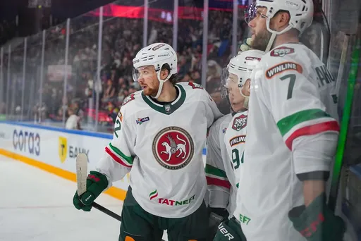 Камбэчище «Ак Барса» с «Магниткой»: казанцы превратили 0:3 в 4:3, Хмелевский отложил отставку Гатиятулина