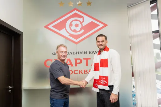 «Спартак» продлил контракт с голкипером Помазуном