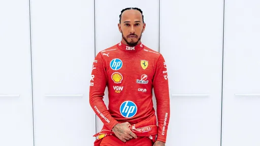 Штайнер: внимание к переходу Хэмилтона в Ferrari создаёт давление на команду