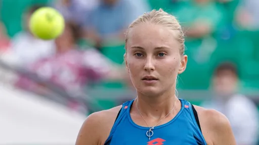 Полина Кудерметова не смогла обыграть Картал на турнире категории WTA-1000