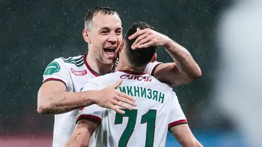 Божович считает, что Дзюба сможет долго играть на своем уровне