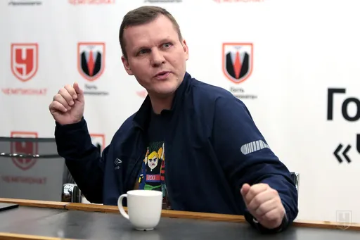 Экс-игрок ЦСКА Соломатин поддержал решение выпустить Ларина из тюрьмы