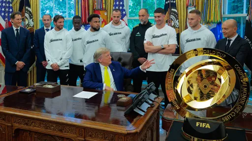 Игрок «Ювентуса» Веа оценил визит клуба в Белый дом к президенту США Трампу