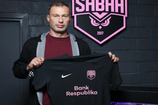 Стал известен состав тренерского штаба Василия Березуцкого в «Сабахе»
