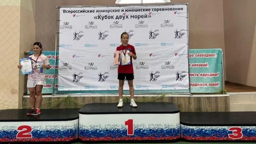 Бадминтонисты Красноармейска выиграли четыре медали на всероссийском турнире