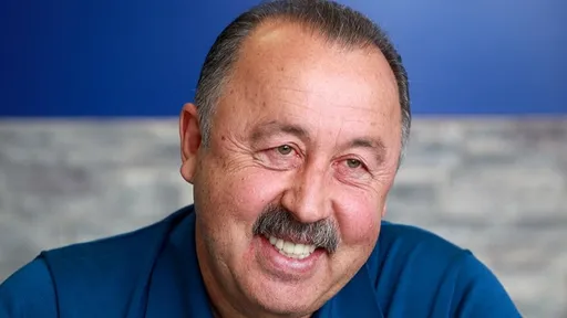 Газзаев заявил, что игроки «Спартака» Пруцев и Денисов показывают хороший уровень футбола