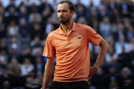 Медведев опустился на восьмое место в рейтинге ATP