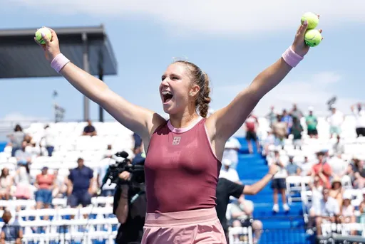 Лютова обыграла Радивоевич и вышла в финал квалификации US Open