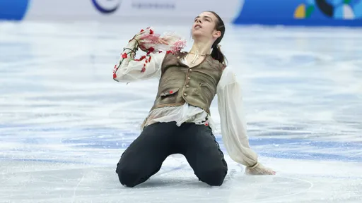 Гуменник стал чемпионом этапа Гран-при по фигурному катанию в Омске