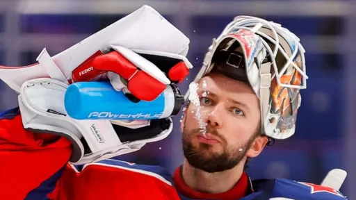 IIHF откроет дело против ЦСКА, если Федотов сыграет в КХЛ