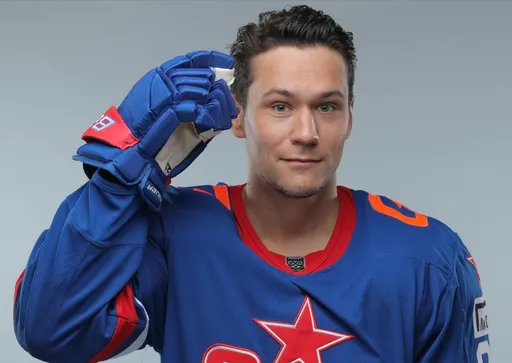 Защитник СКА Зайцев назвал глупостью продление бана России со стороны IIHF