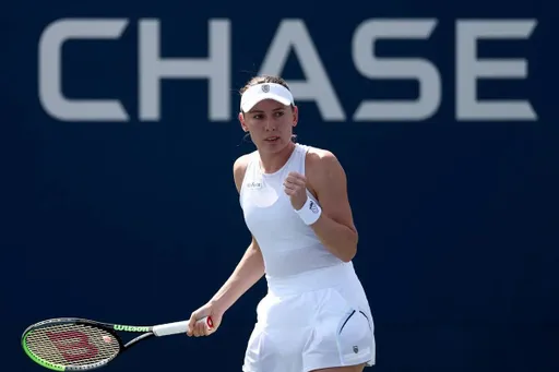 Александрова проиграла Свентек в финале турнира WTA-500, ведя в первом сете