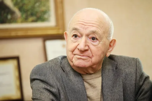 «Спартак» поздравил Никиту Симоняна с 99-м днем рождения