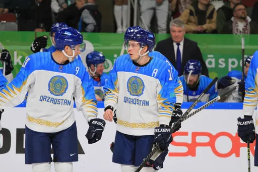 Сборная Казахстана потерпела третье подряд поражение на ЧМ по хоккею-2024