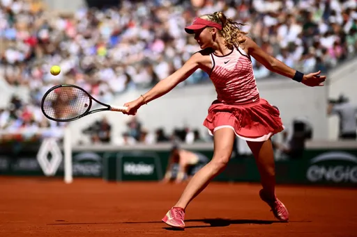 16-летняя Мирра Андреева не смогла пробиться в 1/4 финала турнира WTA-250 в Лозанне