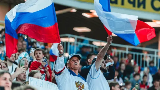 Слуцкий и Казанский прокомментируют матчи сборной России: где и когда смотреть игры
