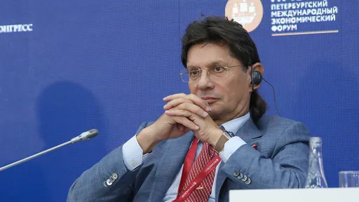 «СЭ»: Федун продал «Спартак» после разговора с Алекперовым