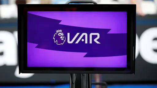 Большинство клубов АПЛ выступают против предложения об отказе от системы VAR