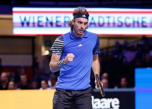 Медведев поспорит с Циципасом за выход в финал турнира ATP-500 в Вене