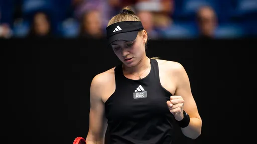 Рыбакина победила Остапенко и вышла в полуфинал Australian Open-2023