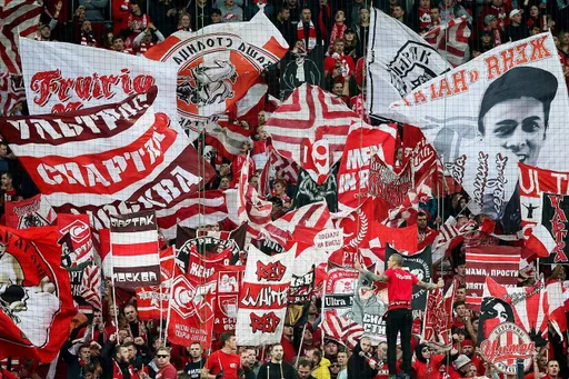 «Спартак» оштрафован за оскорбительные кричалки в адрес «Зенита»