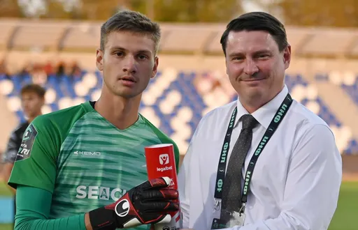 Голкипер «Чайки» Фадеев вернулся к тренировкам после травмы головы