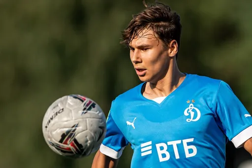 «Крылья Советов» хотят арендовать 19-летнего нападающего «Динамо»