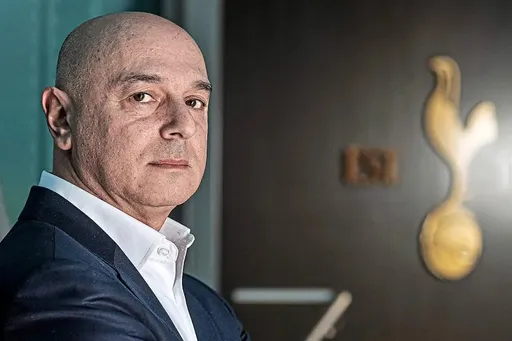 Смены тренеров, два трофея и суперстадион: чем запомнились 25 лет Даниэля Леви в «Тоттенхэме»