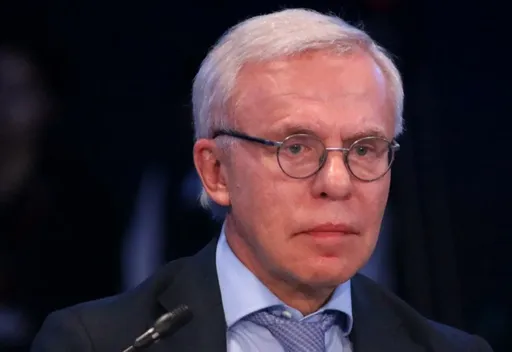 Фетисов о россиянах в НХЛ: наших не выгонят, там ставят на первое место бизнес