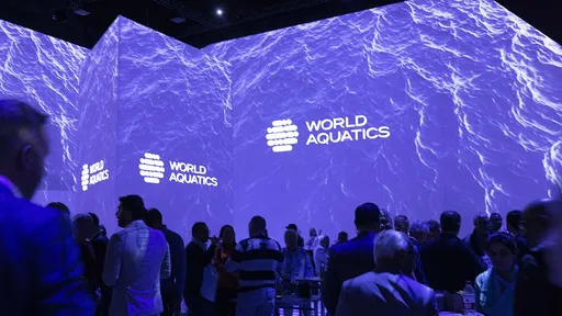 World Aquatics сделала бесплатным нейтральный статус для россиян