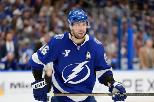 Кучеров стал лучшим крайним нападающим НХЛ по версии NHL Network