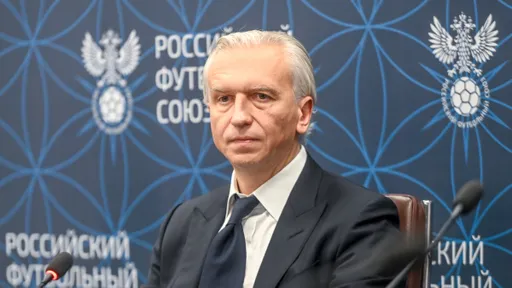 Глава РФС Дюков ожидает изменений по допуску российских команд в 2025 году