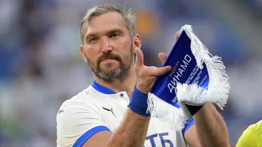 Хавбек «Динамо» Фомин рассказал, что при знакомстве Овечкин оказался простым парнем