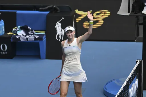 Рыбакина пробилась в финал Australian Open-2026, где сыграет с Соболенко