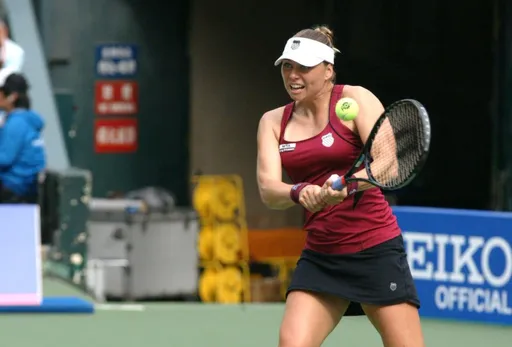 41-летняя Звонарёва на отказе Зигемунд вышла в финал квалификации турнира WTA-500