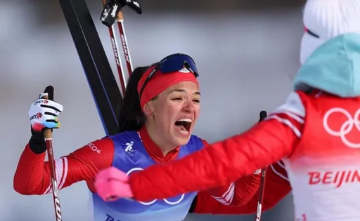 Команда Степановой выиграла эстафету на чемпионате России по лыжным гонкам