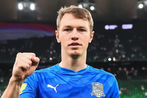 Сафонов заявил, что «Краснодару» пока рано думать о чемпионстве в РПЛ