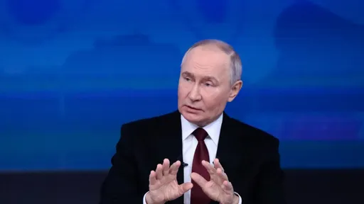 Путин рассказал, как тренер по дзюдо учил его бороться до последнего