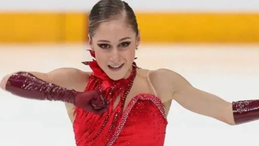 Алина Горбачёва выиграла короткую программу на этапе Гран-при России в Омске