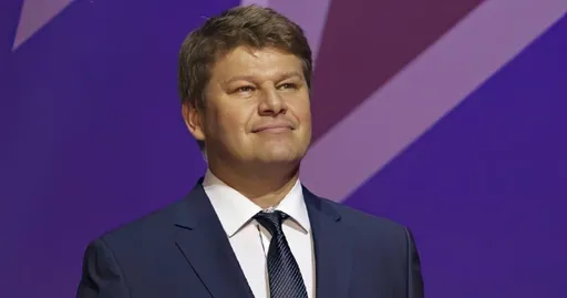 Губерниев предложил Промесу играть за тюремную команду